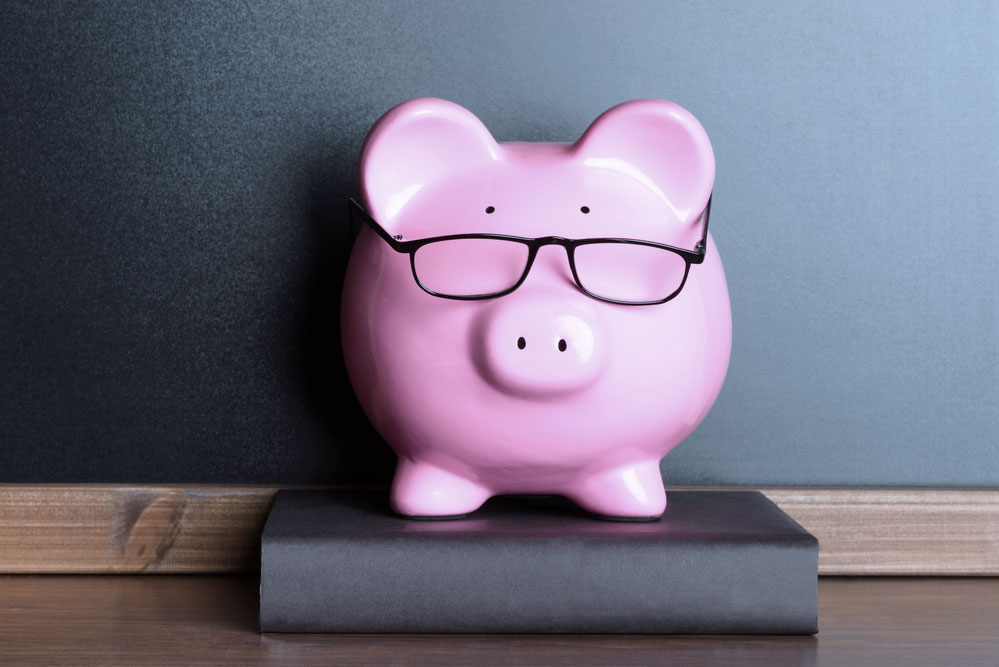 Piggybank with glasses